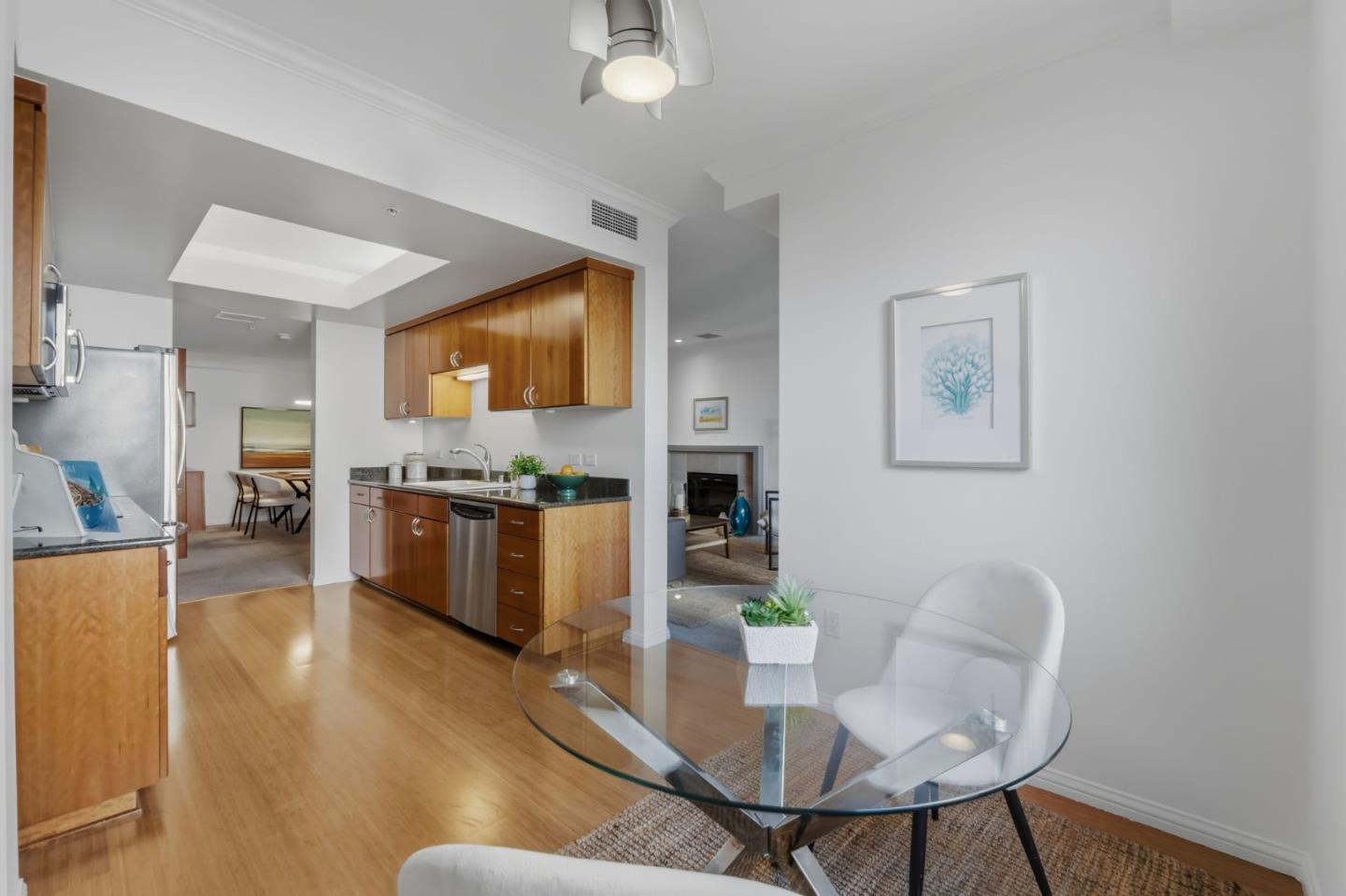 Detail Gallery Image 16 of 52 For 46 W Julian St #308,  San Jose,  CA 95110 - 2 Beds | 2 Baths