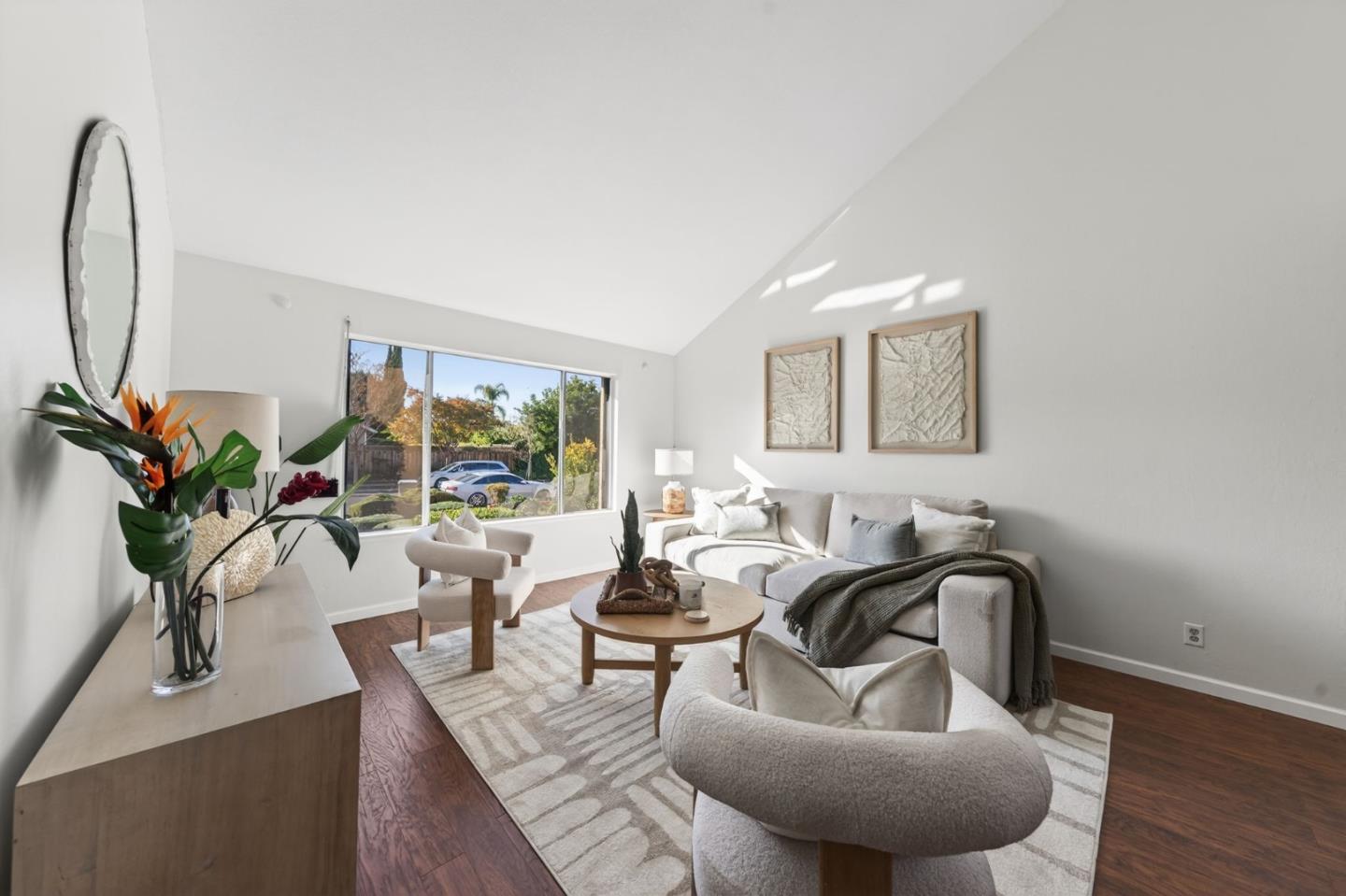 Detail Gallery Image 5 of 30 For 4464 Bald Eagle Way, San Jose,  CA 95118 - 4 Beds | 2 Baths