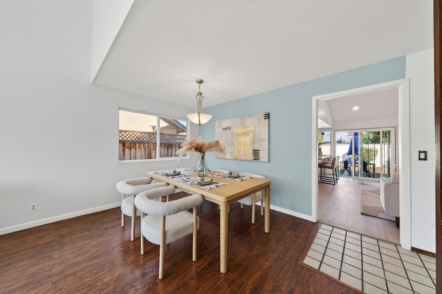 Detail Gallery Image 7 of 30 For 4464 Bald Eagle Way, San Jose,  CA 95118 - 4 Beds | 2 Baths