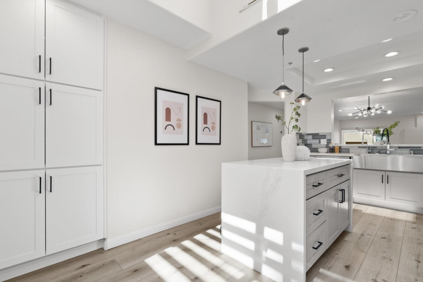 Detail Gallery Image 17 of 54 For 430 Galleria Dr #4,  San Jose,  CA 95134 - 3 Beds | 3 Baths