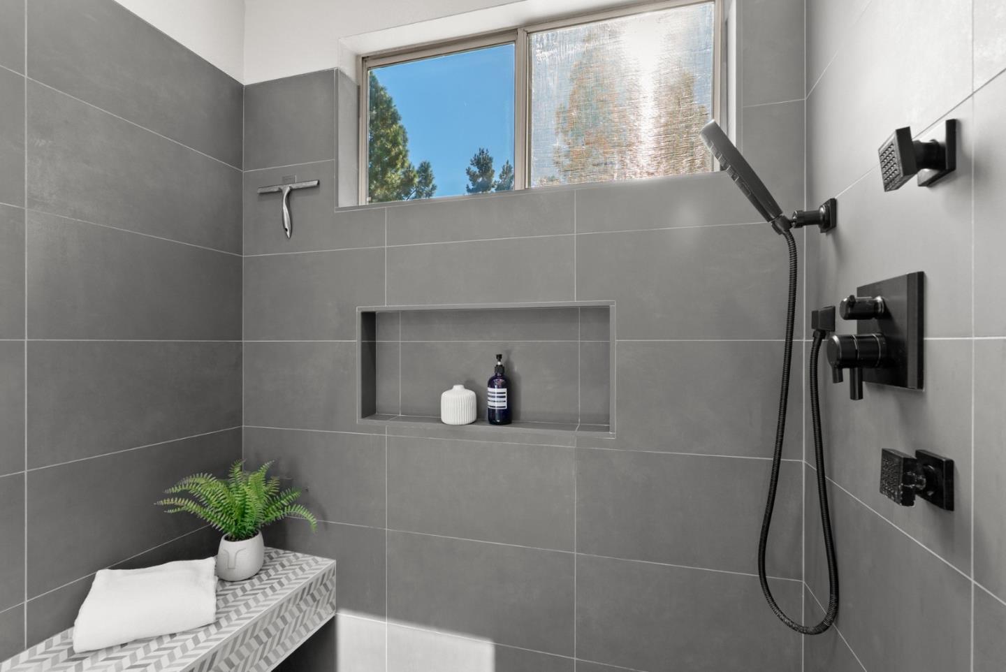 Detail Gallery Image 38 of 54 For 430 Galleria Dr #4,  San Jose,  CA 95134 - 3 Beds | 3 Baths