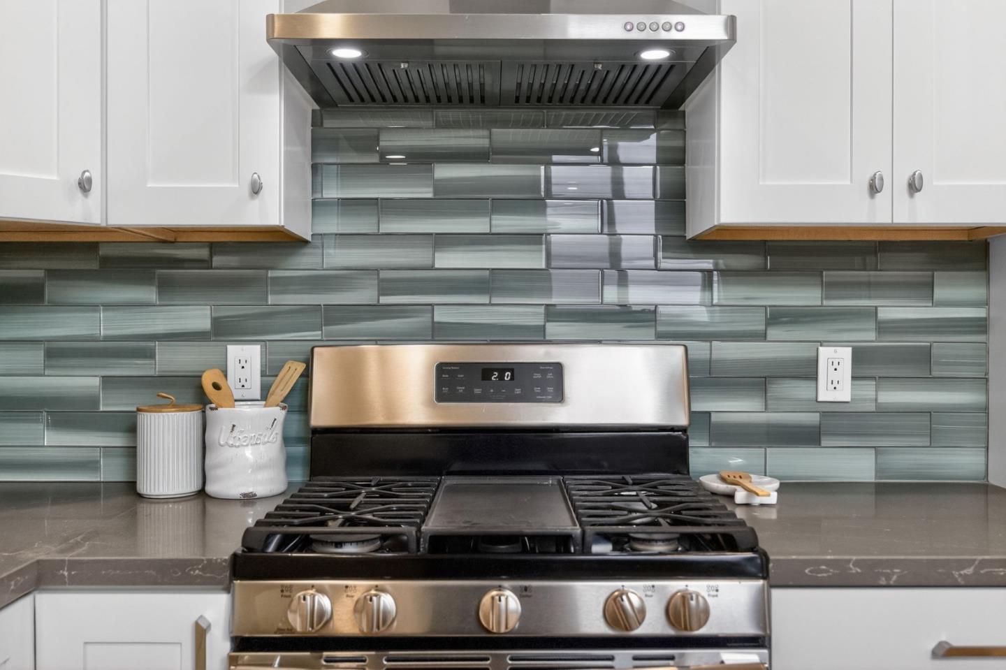 Detail Gallery Image 25 of 57 For 1758 27th Ave, San Francisco,  CA 94122 - 4 Beds | 2/1 Baths