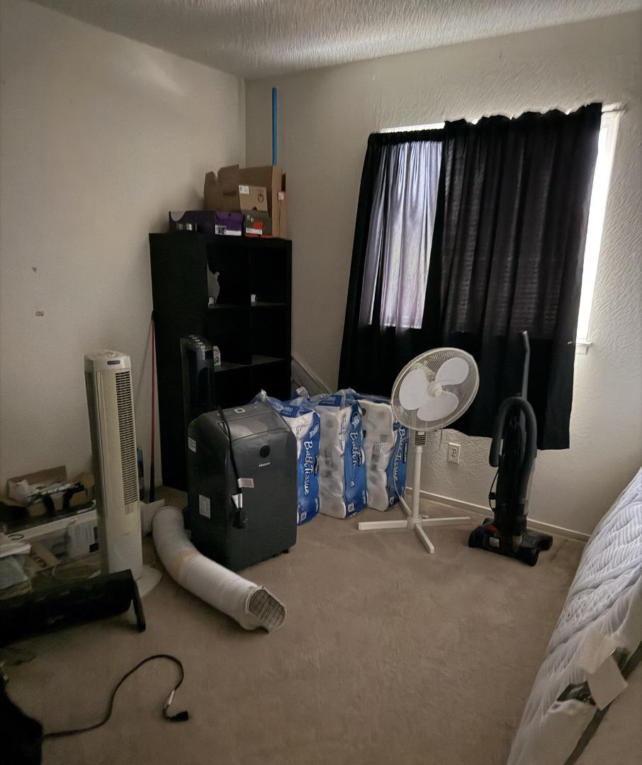 Detail Gallery Image 9 of 9 For 5957 Mack Rd, Sacramento,  CA 95823 - 3 Beds | 1/1 Baths