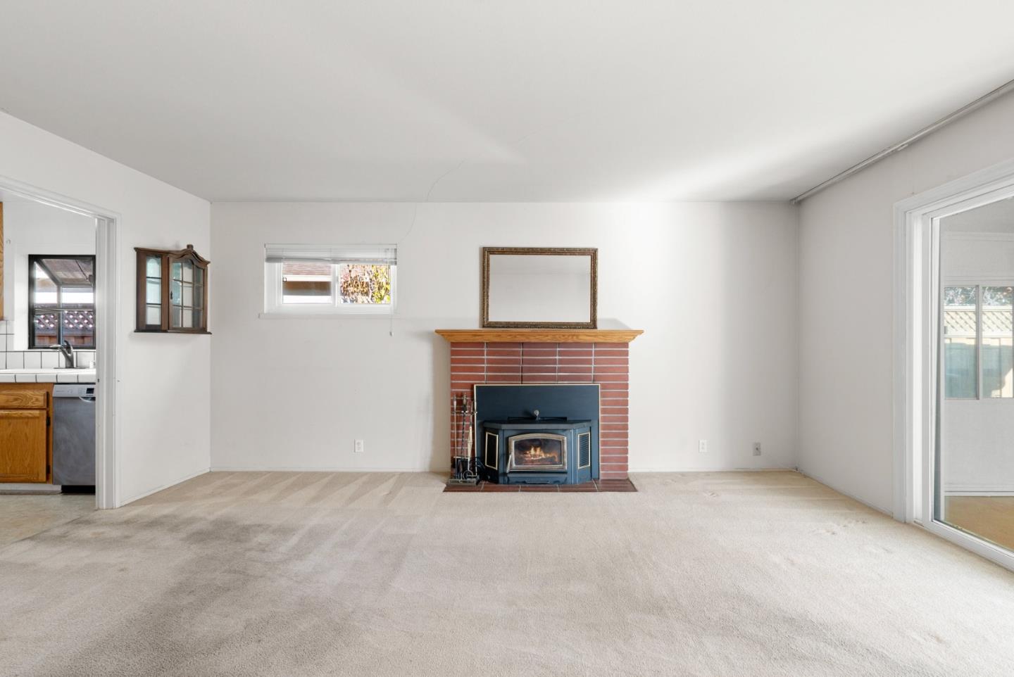 Detail Gallery Image 3 of 23 For 1725 Townsend Ave, Santa Clara,  CA 95051 - 3 Beds | 1 Baths