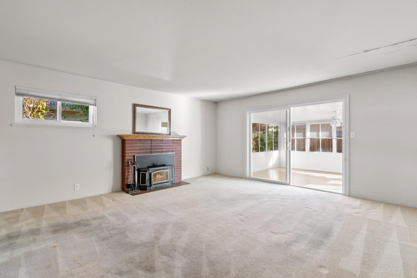 Detail Gallery Image 5 of 23 For 1725 Townsend Ave, Santa Clara,  CA 95051 - 3 Beds | 1 Baths