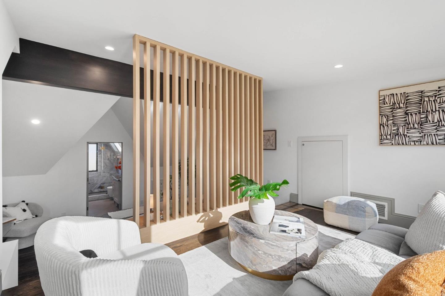 Detail Gallery Image 23 of 42 For 58 Gladys Ave, Mountain View,  CA 94043 - 4 Beds | 3/1 Baths