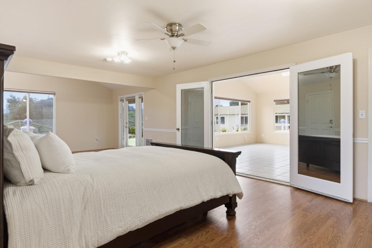 Detail Gallery Image 16 of 48 For 714 Monterey Salinas Hwy, Salinas,  CA 93908 - 5 Beds | 3 Baths