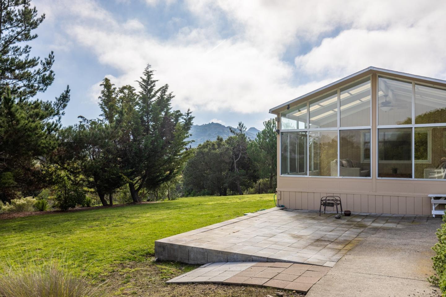 Detail Gallery Image 31 of 48 For 714 Monterey Salinas Hwy, Salinas,  CA 93908 - 5 Beds | 3 Baths