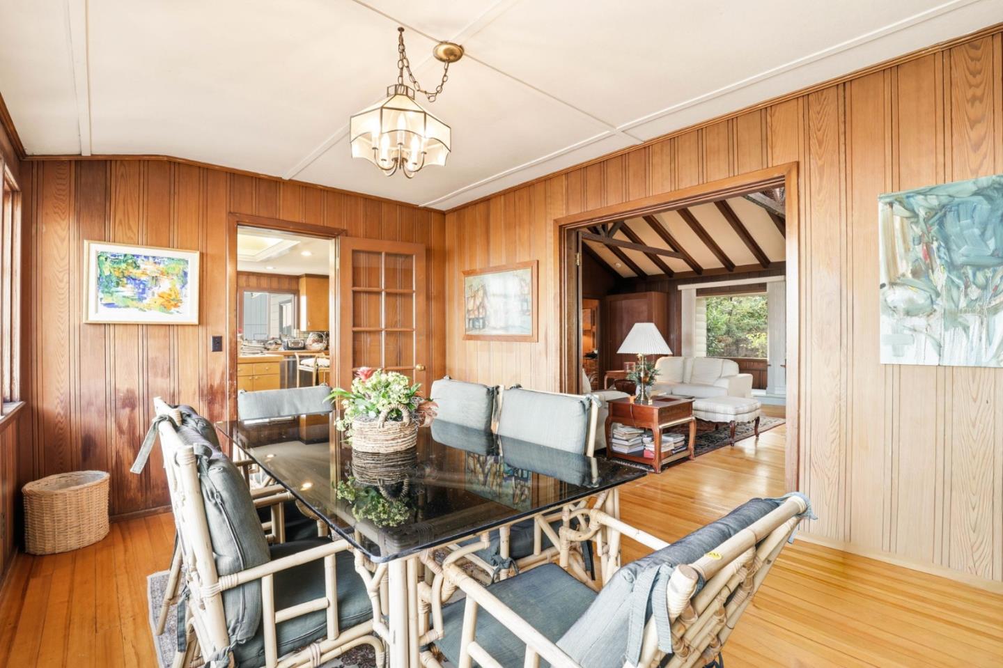 Detail Gallery Image 10 of 32 For 11 S Palomar Dr, Redwood City,  CA 94062 - 3 Beds | 3 Baths