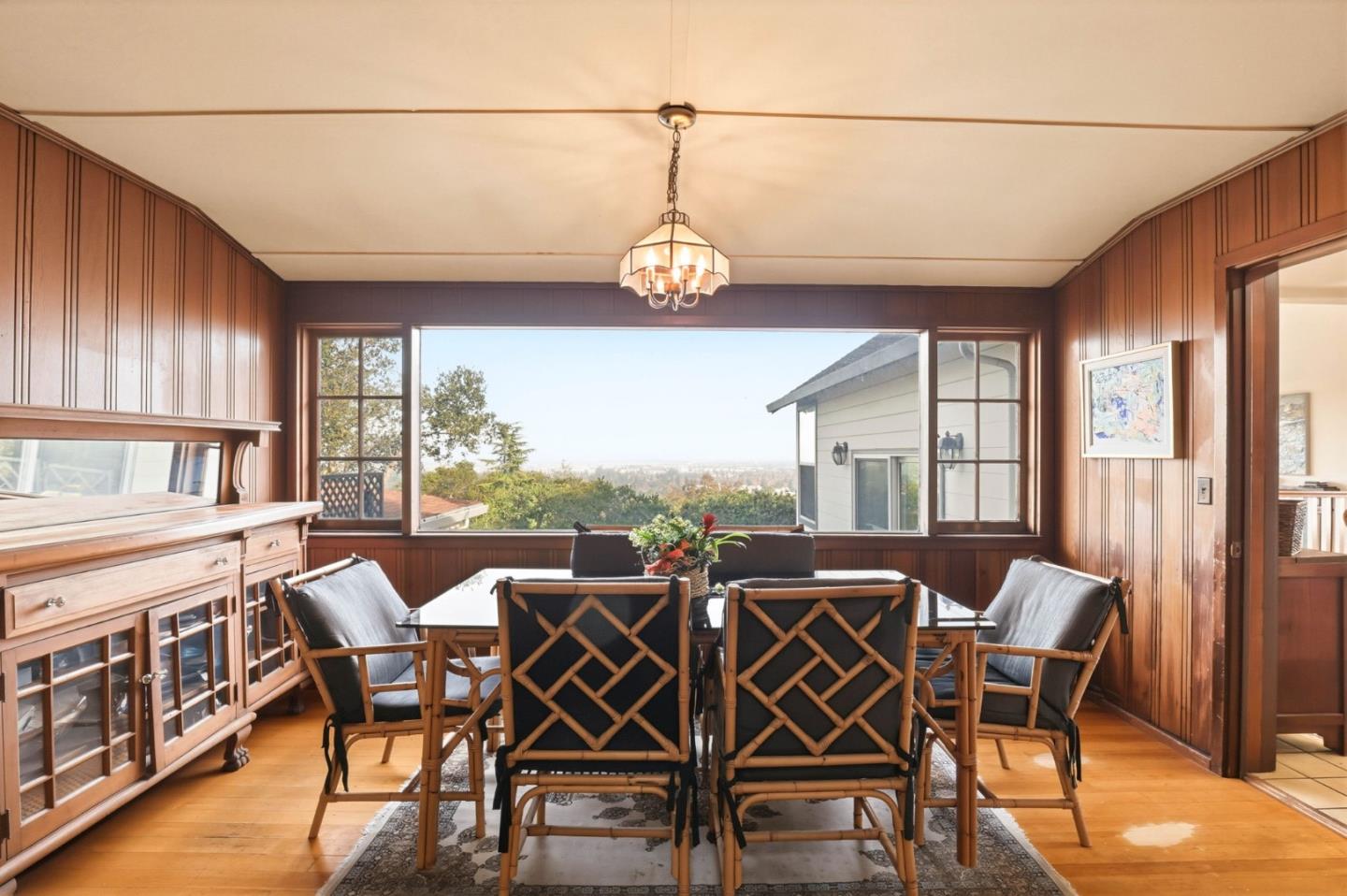 Detail Gallery Image 9 of 32 For 11 S Palomar Dr, Redwood City,  CA 94062 - 3 Beds | 3 Baths