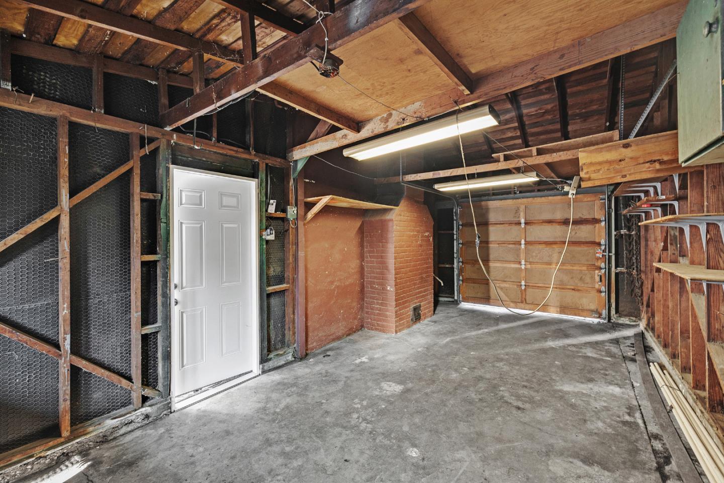 Detail Gallery Image 21 of 48 For 15741 Hesperian Blvd, San Lorenzo,  CA 94580 - 4 Beds | 2 Baths