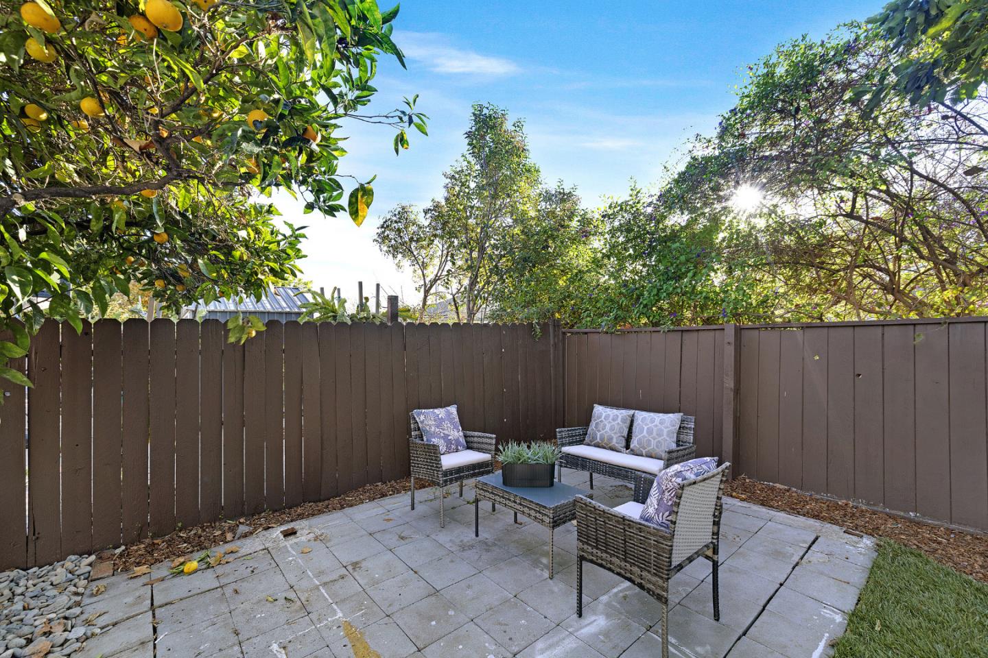 Detail Gallery Image 30 of 48 For 15741 Hesperian Blvd, San Lorenzo,  CA 94580 - 4 Beds | 2 Baths