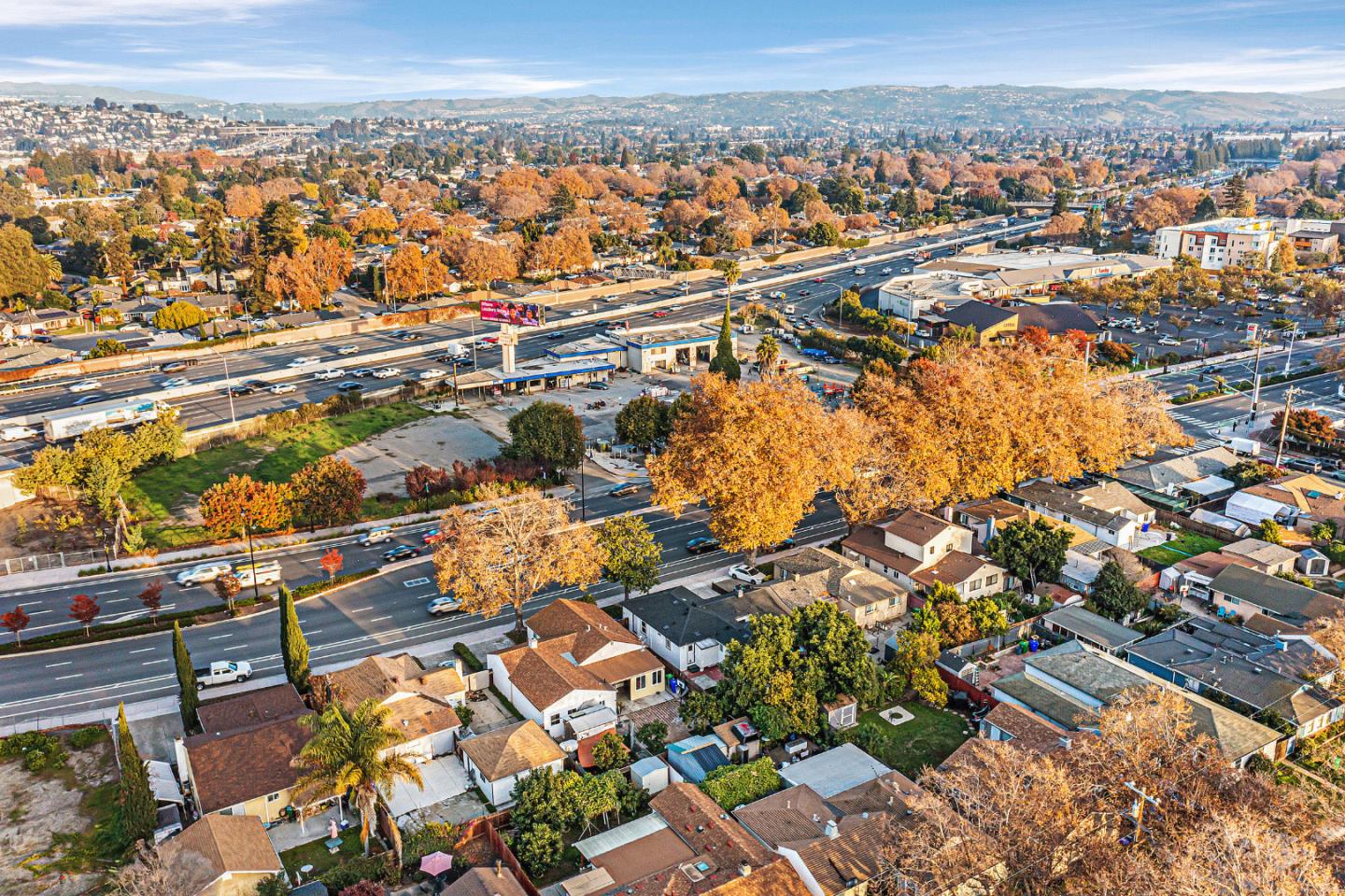 Detail Gallery Image 45 of 48 For 15741 Hesperian Blvd, San Lorenzo,  CA 94580 - 4 Beds | 2 Baths