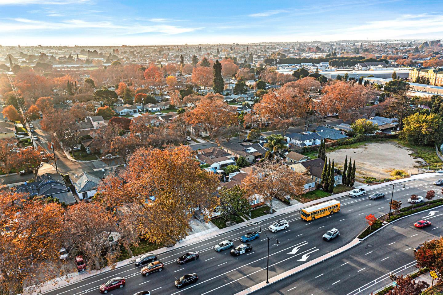 Detail Gallery Image 46 of 48 For 15741 Hesperian Blvd, San Lorenzo,  CA 94580 - 4 Beds | 2 Baths