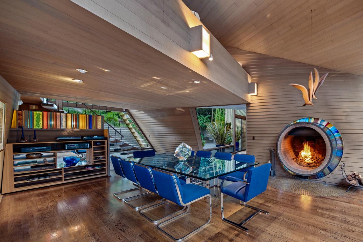 Detail Gallery Image 5 of 37 For 50 La Rancheria, Carmel Valley,  CA 93924 - 4 Beds | 4/1 Baths