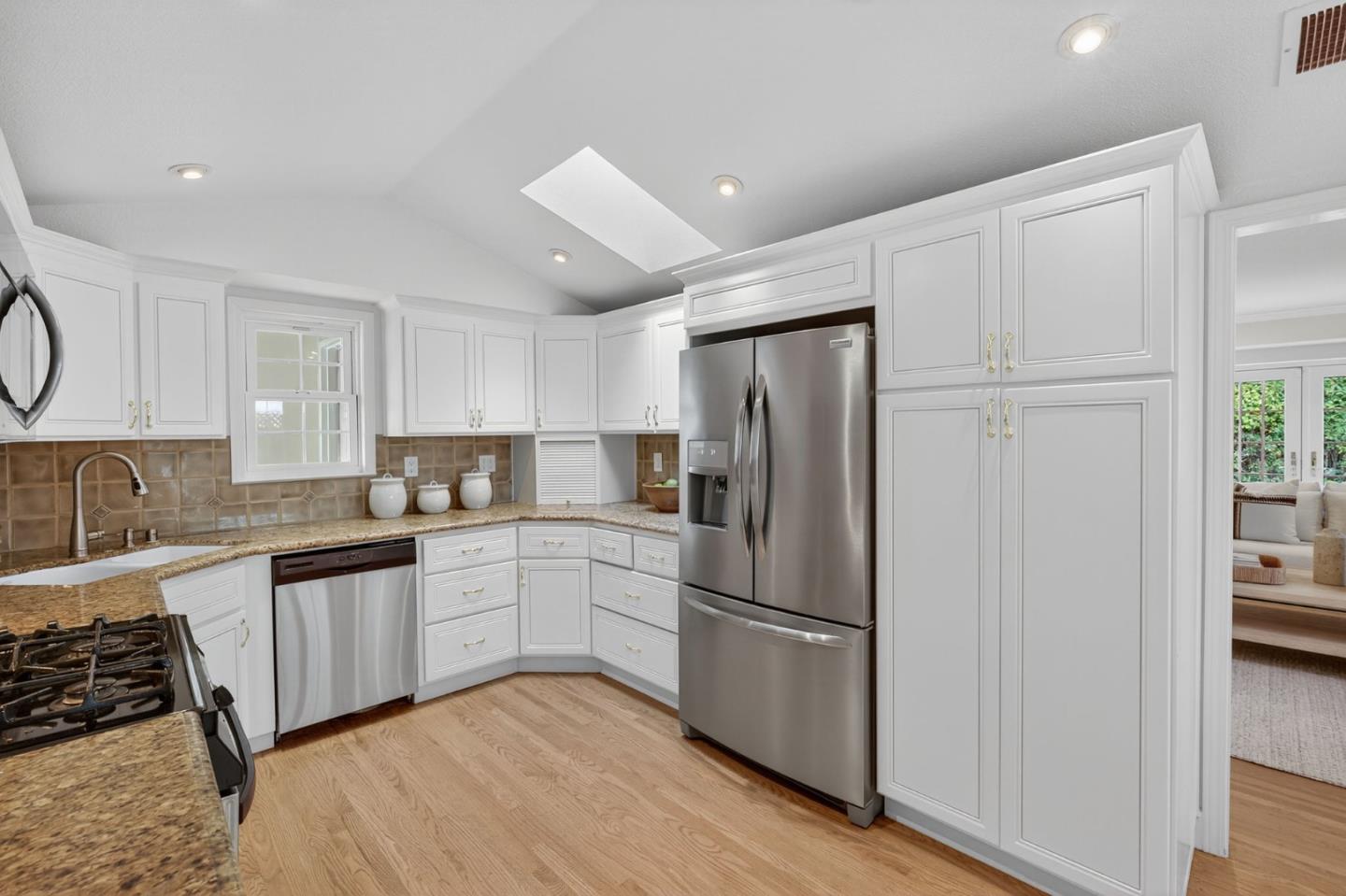 Detail Gallery Image 22 of 42 For 6365 Candlewood Ct, Cupertino,  CA 95014 - 4 Beds | 3 Baths