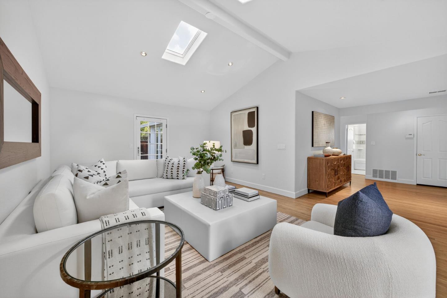 Detail Gallery Image 9 of 42 For 6365 Candlewood Ct, Cupertino,  CA 95014 - 4 Beds | 3 Baths