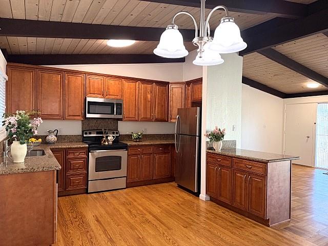 Detail Gallery Image 11 of 31 For 2830 Crestmoor Dr, San Bruno,  CA 94066 - 3 Beds | 2 Baths