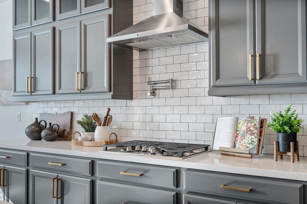 Detail Gallery Image 17 of 46 For 20 Hospital Rd, Hollister,  CA 95023 - 4 Beds | 2/1 Baths