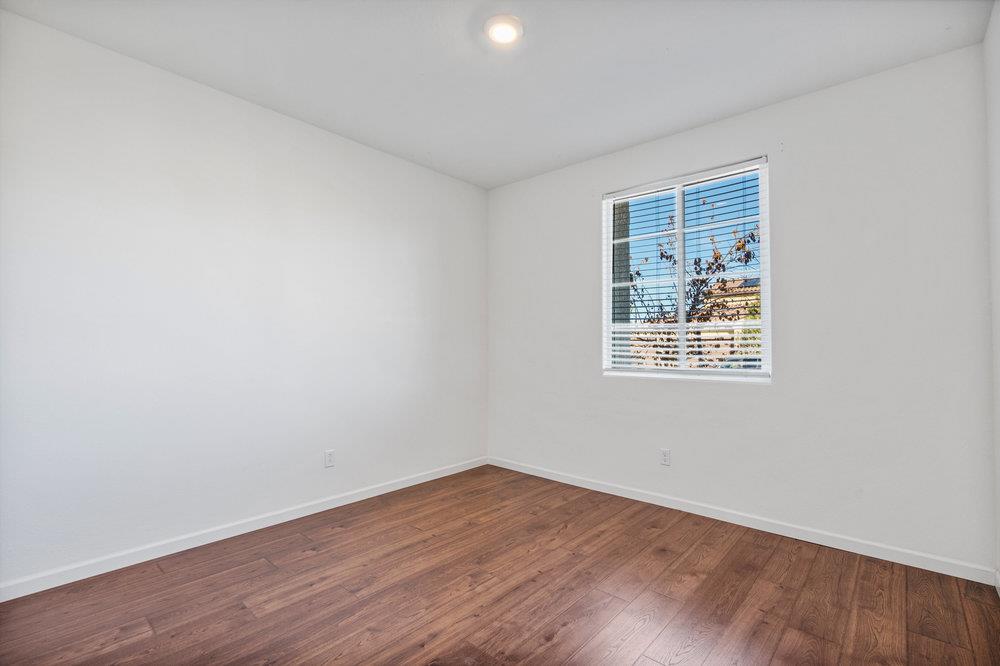 Detail Gallery Image 30 of 46 For 20 Hospital Rd, Hollister,  CA 95023 - 4 Beds | 2/1 Baths