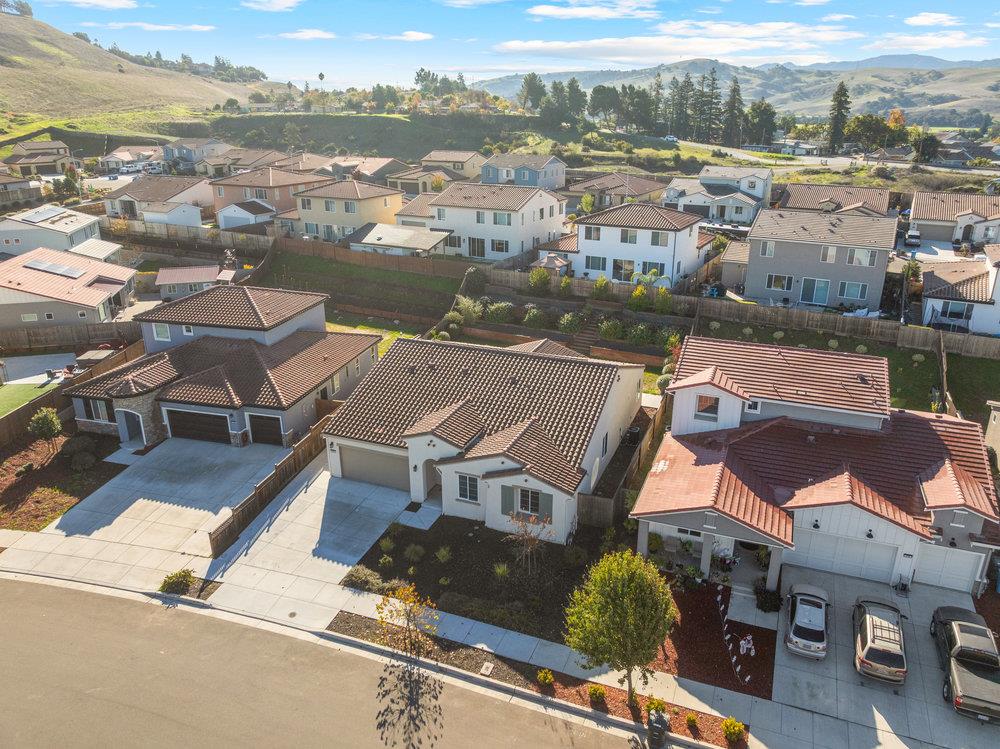 Detail Gallery Image 43 of 46 For 20 Hospital Rd, Hollister,  CA 95023 - 4 Beds | 2/1 Baths