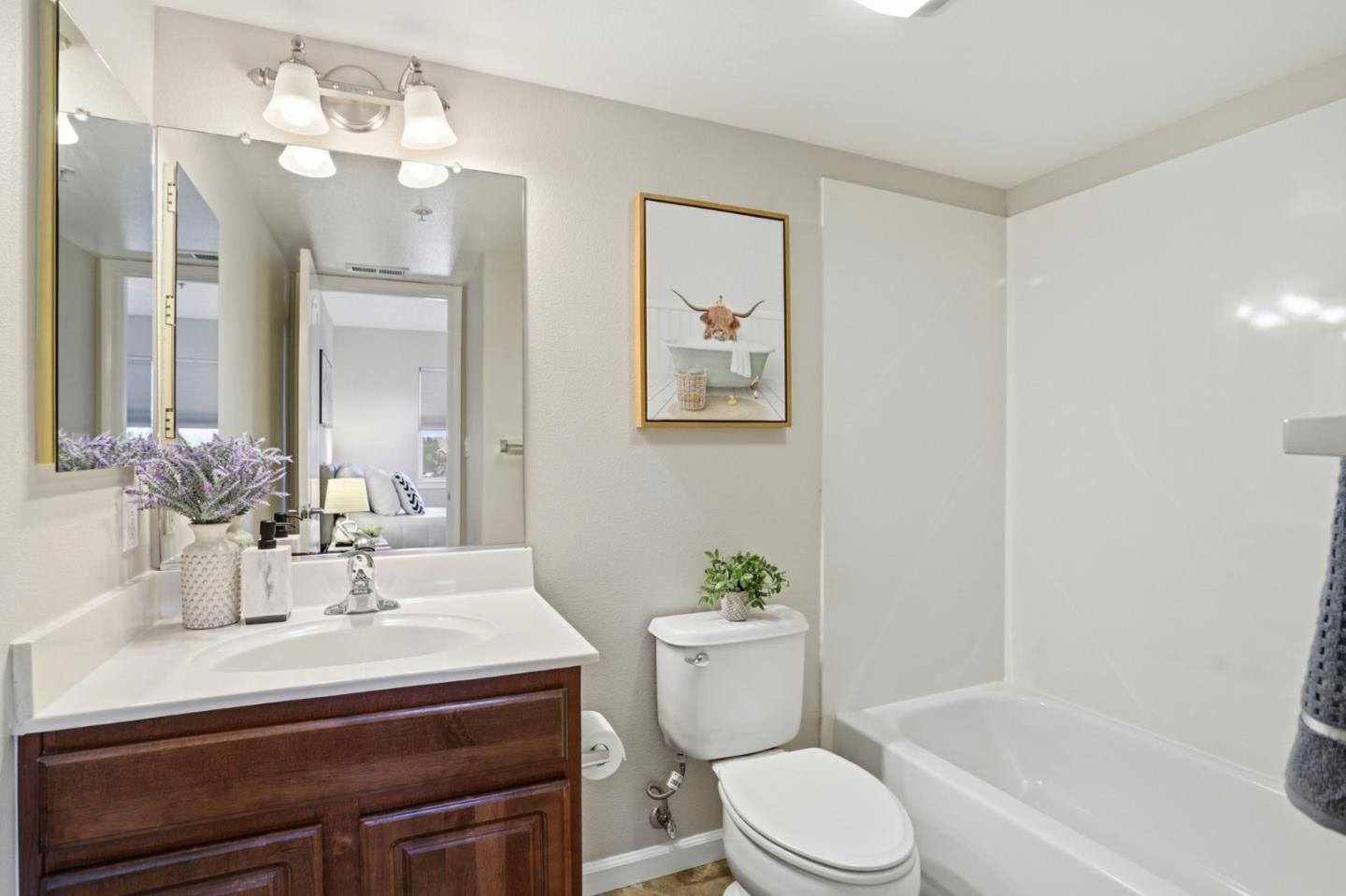 Detail Gallery Image 15 of 19 For 652 Harrison Ter, San Jose,  CA 95125 - 4 Beds | 4 Baths