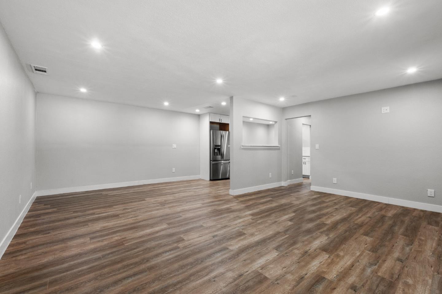 Detail Gallery Image 26 of 31 For 212 E Longview Ave, Stockton,  CA 95207 - 3 Beds | 1 Baths