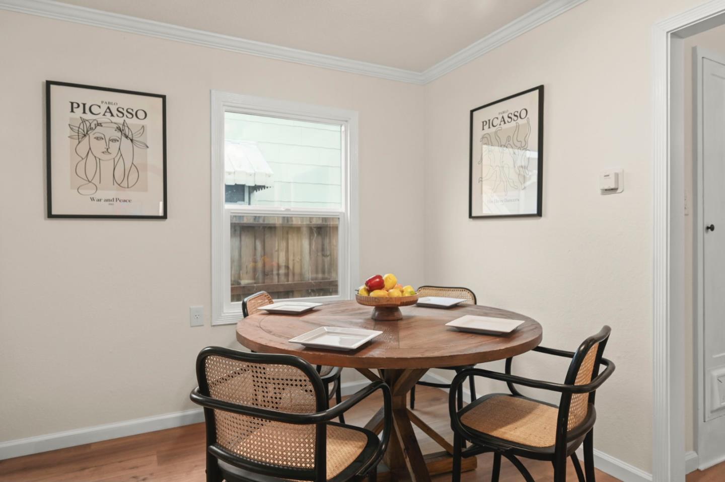 Detail Gallery Image 10 of 26 For 1927 Evergreen Ave, Antioch,  CA 94509 - 3 Beds | 1 Baths