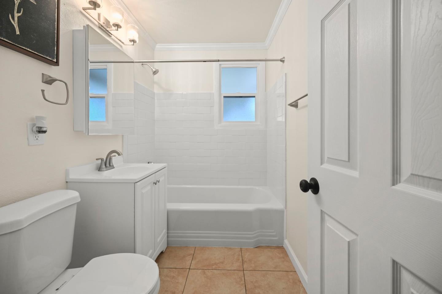 Detail Gallery Image 15 of 26 For 1927 Evergreen Ave, Antioch,  CA 94509 - 3 Beds | 1 Baths