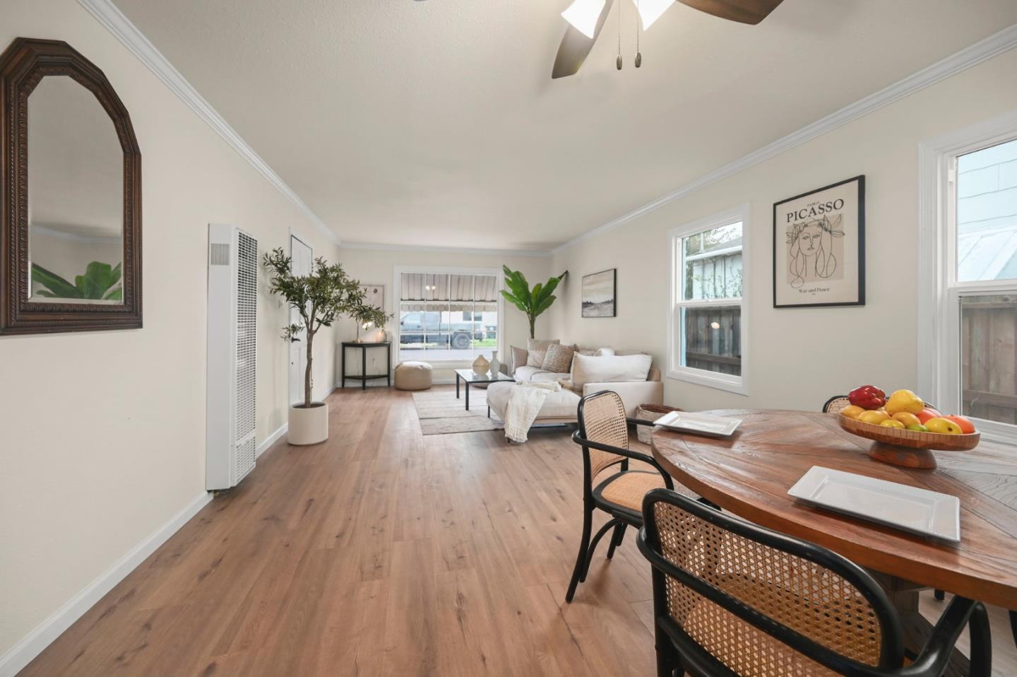 Detail Gallery Image 9 of 26 For 1927 Evergreen Ave, Antioch,  CA 94509 - 3 Beds | 1 Baths