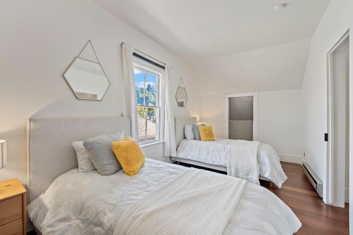 Detail Gallery Image 48 of 74 For 163 Carrie St, San Jose,  CA 95112 - 6 Beds | 2 Baths