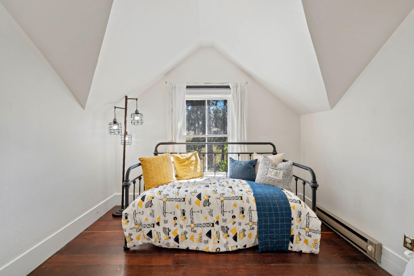 Detail Gallery Image 52 of 74 For 163 Carrie St, San Jose,  CA 95112 - 6 Beds | 2 Baths