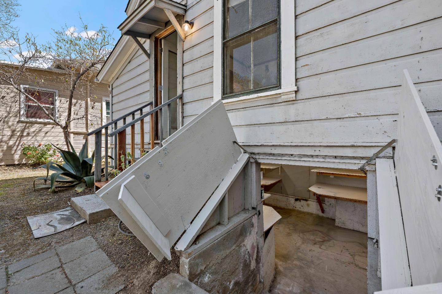 Detail Gallery Image 61 of 74 For 163 Carrie St, San Jose,  CA 95112 - 6 Beds | 2 Baths