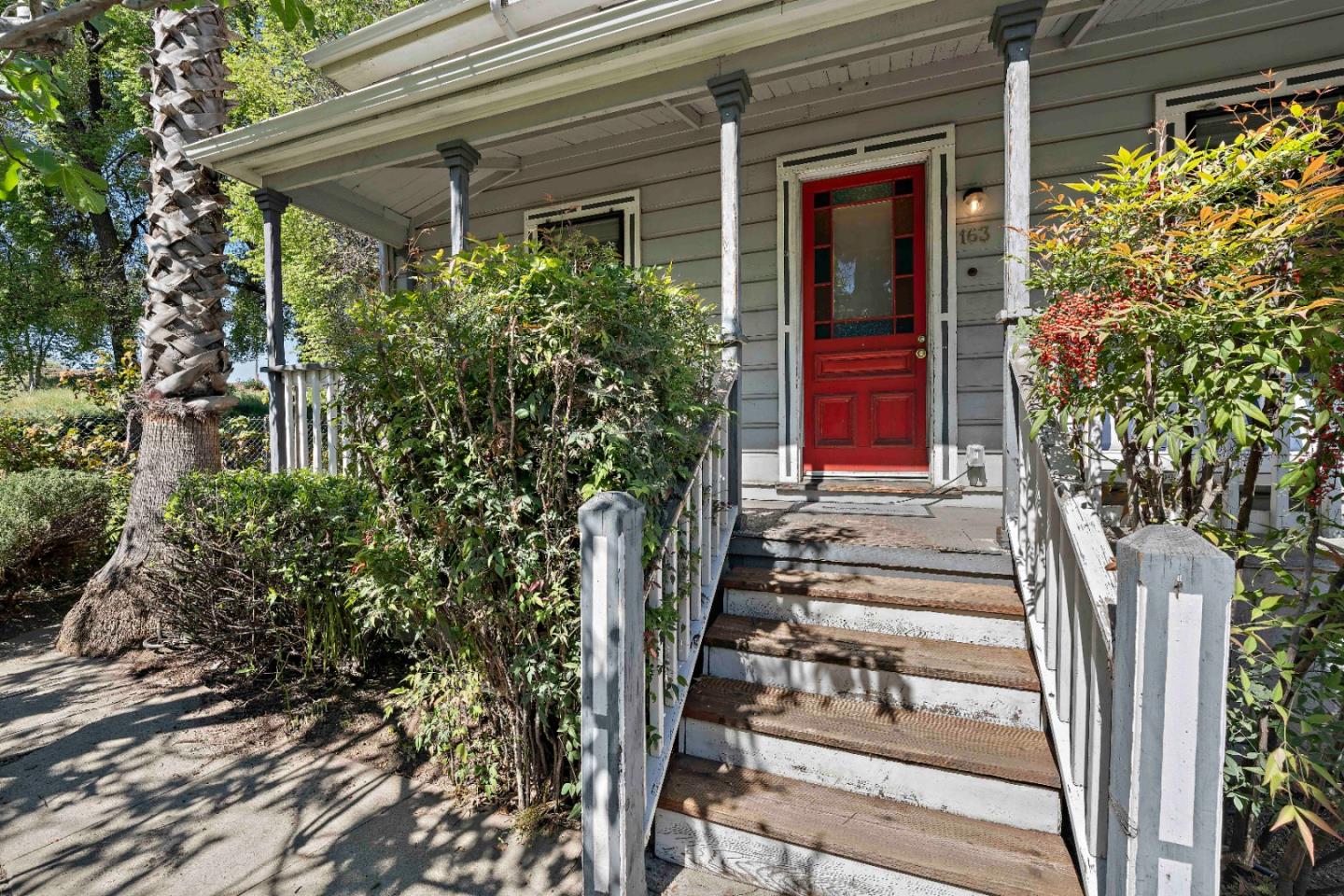 Detail Gallery Image 7 of 74 For 163 Carrie St, San Jose,  CA 95112 - 6 Beds | 2 Baths