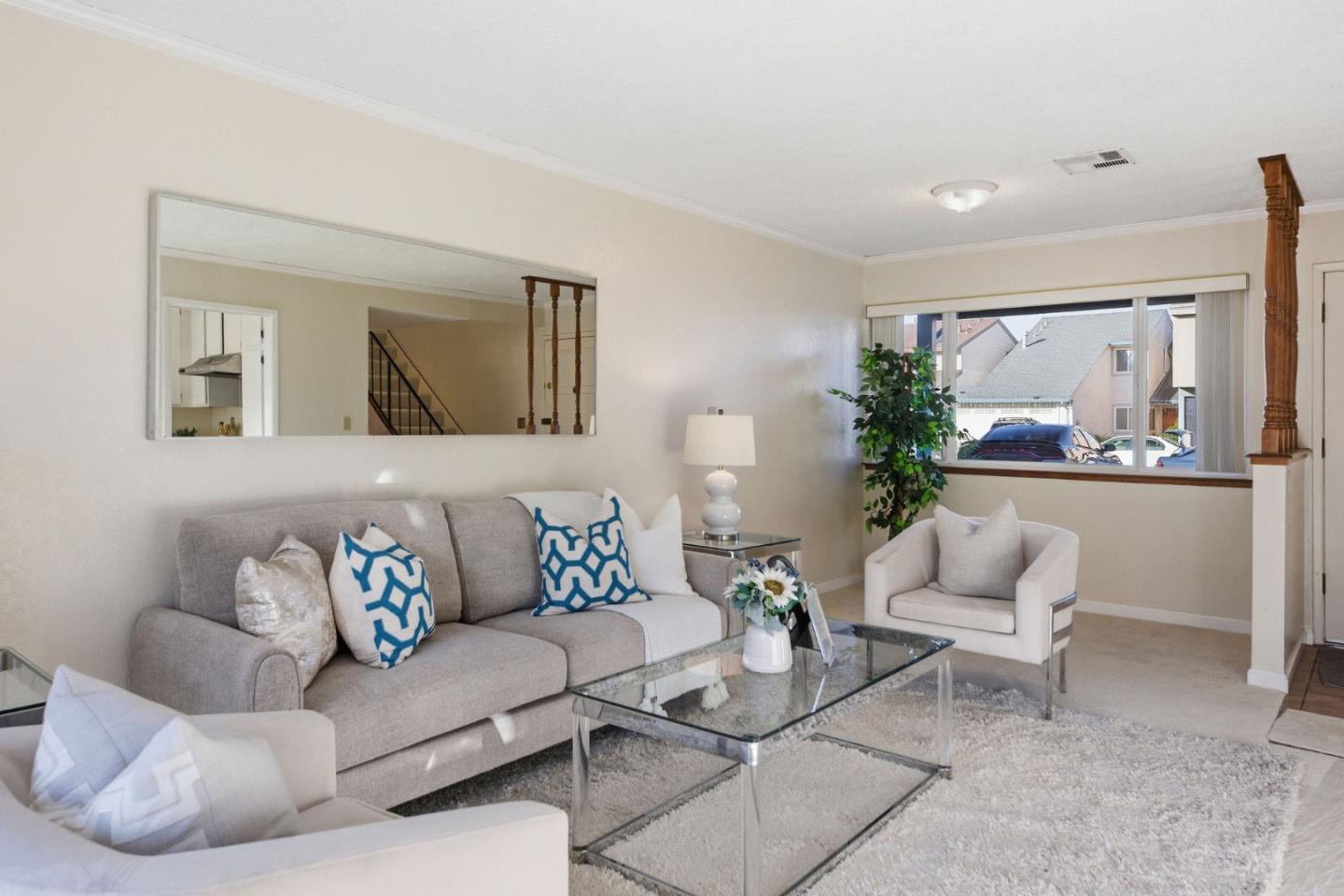 Detail Gallery Image 18 of 72 For 55 Saint James Ct, Daly City,  CA 94015 - 4 Beds | 2/1 Baths