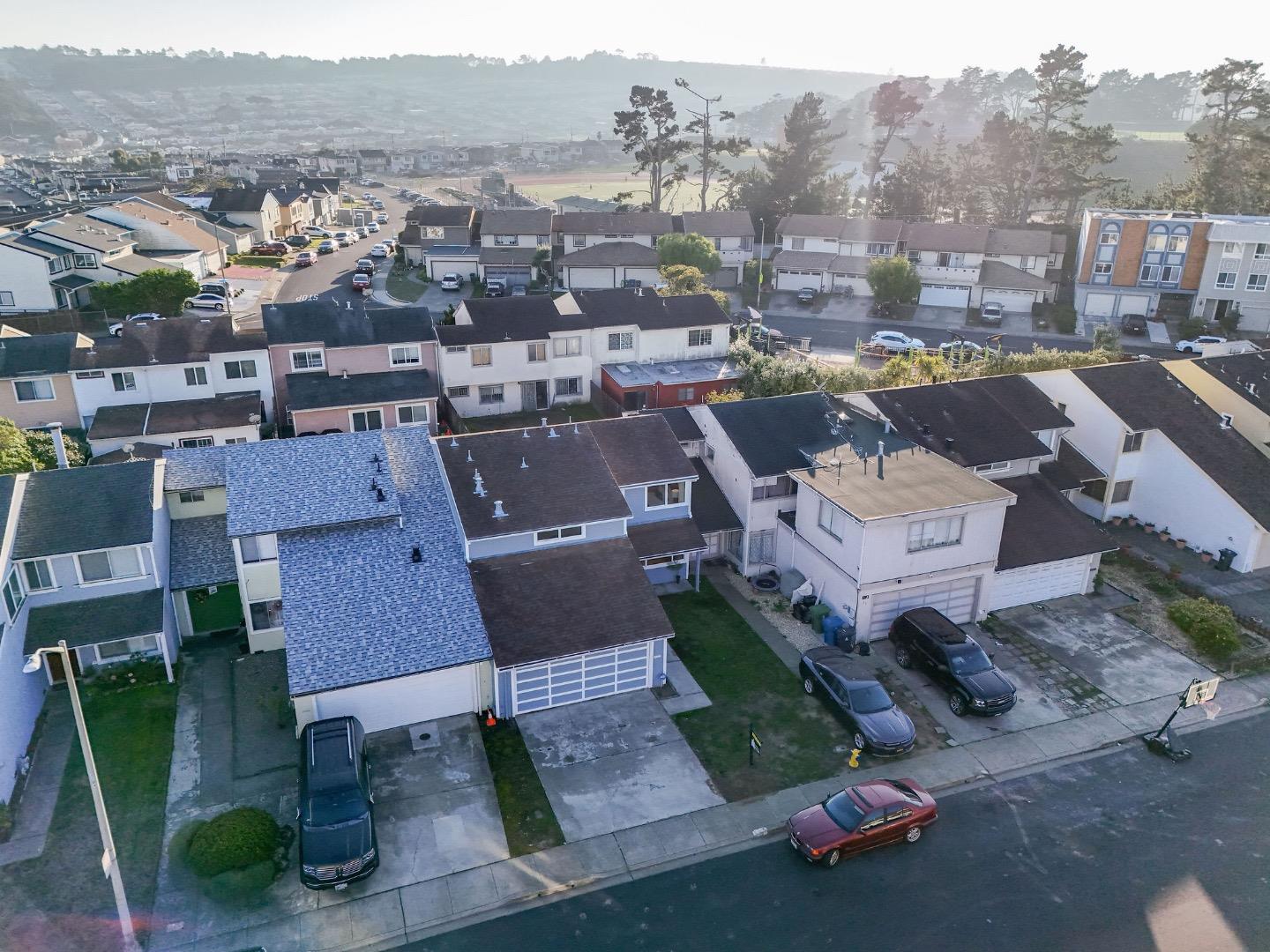 Detail Gallery Image 60 of 72 For 55 Saint James Ct, Daly City,  CA 94015 - 4 Beds | 2/1 Baths