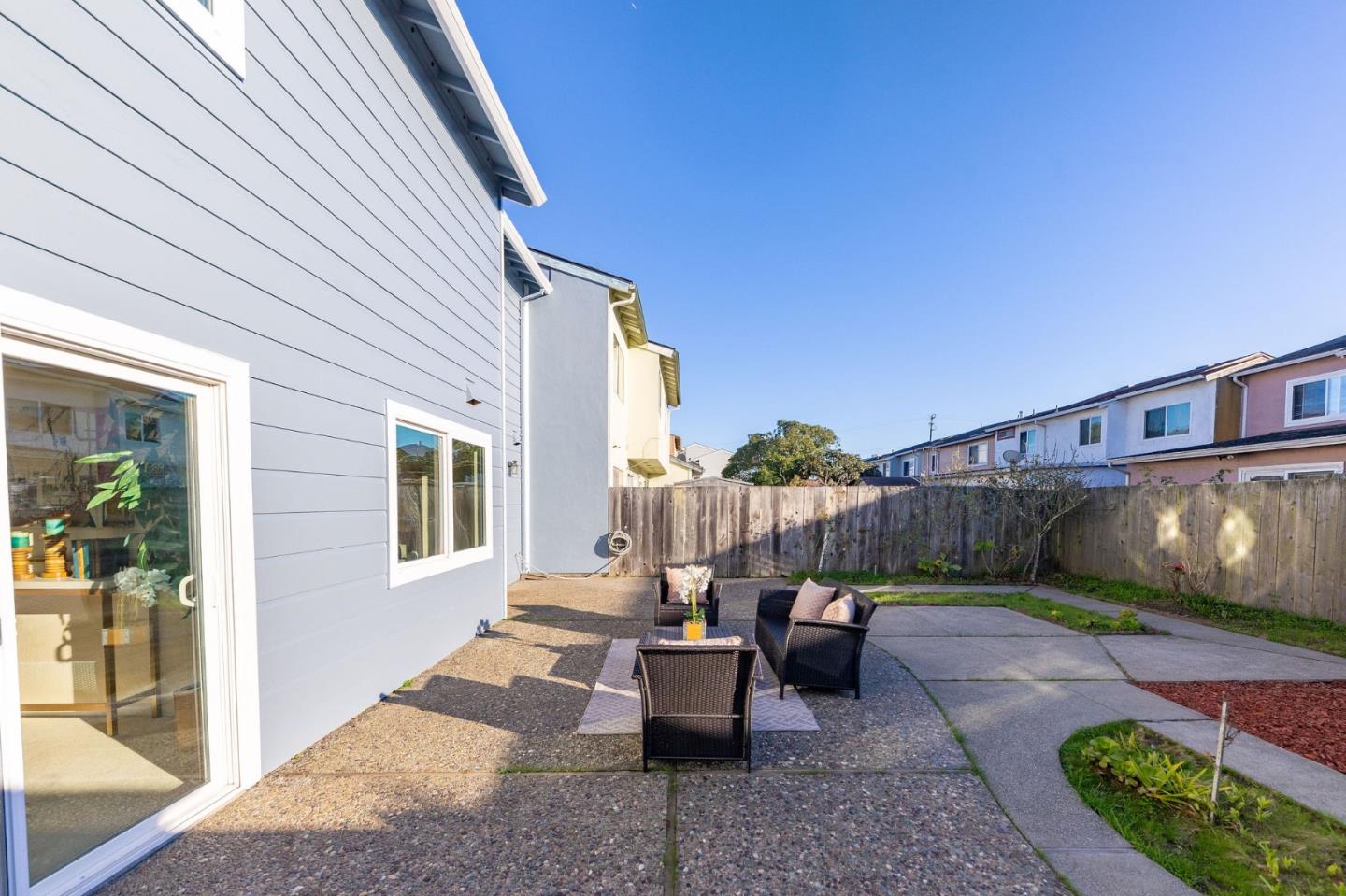 Detail Gallery Image 71 of 72 For 55 Saint James Ct, Daly City,  CA 94015 - 4 Beds | 2/1 Baths