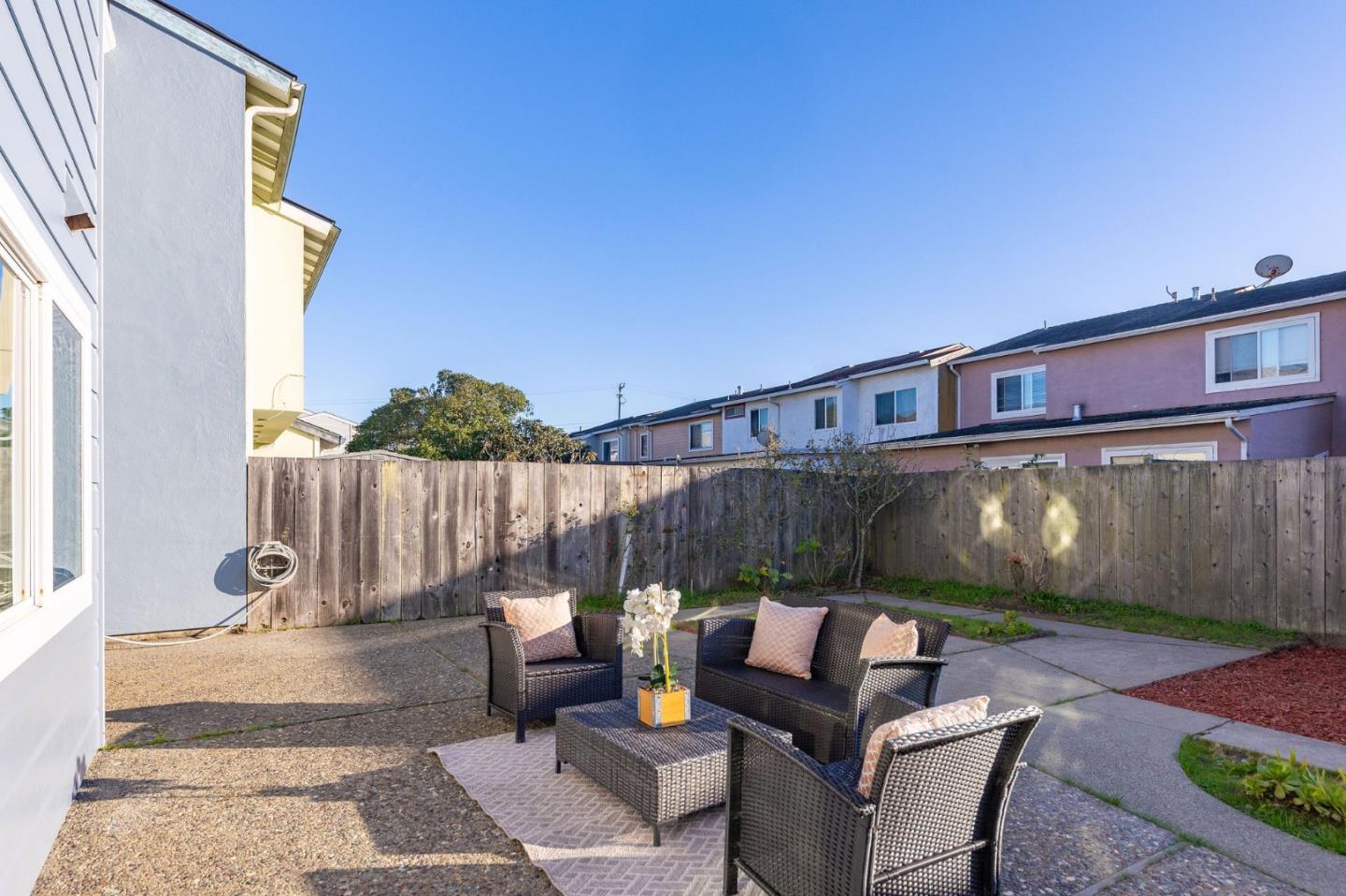 Detail Gallery Image 72 of 72 For 55 Saint James Ct, Daly City,  CA 94015 - 4 Beds | 2/1 Baths