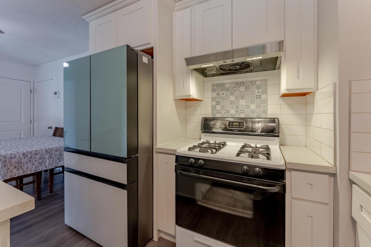 Detail Gallery Image 8 of 23 For 434 Mignot Ln, San Jose,  CA 95111 - 4 Beds | 2 Baths