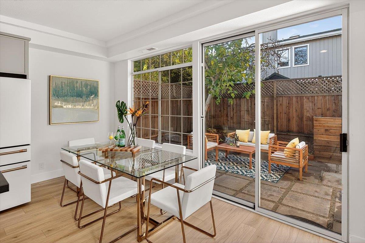 Detail Gallery Image 12 of 18 For 234 Houghton St, Mountain View,  CA 94041 - 2 Beds | 2/1 Baths