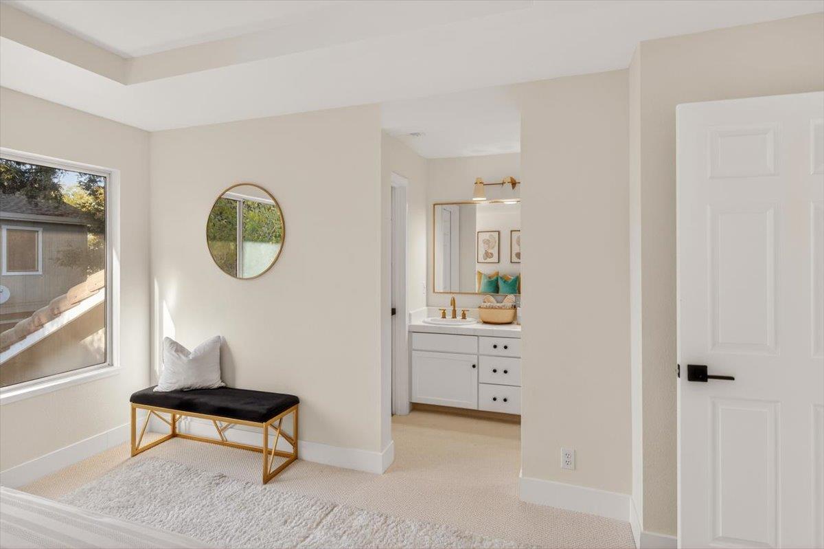 Detail Gallery Image 15 of 18 For 234 Houghton St, Mountain View,  CA 94041 - 2 Beds | 2/1 Baths