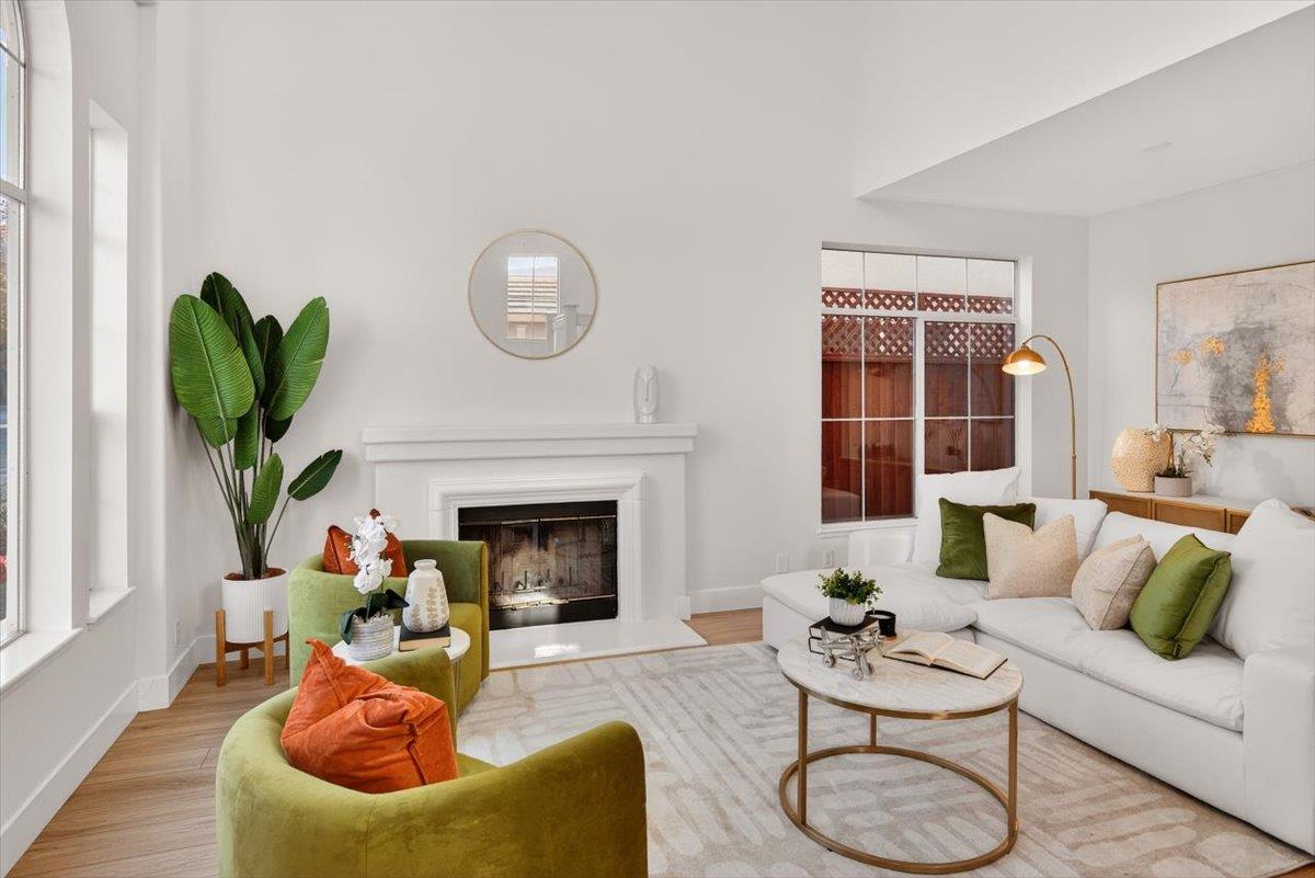 Detail Gallery Image 6 of 18 For 234 Houghton St, Mountain View,  CA 94041 - 2 Beds | 2/1 Baths