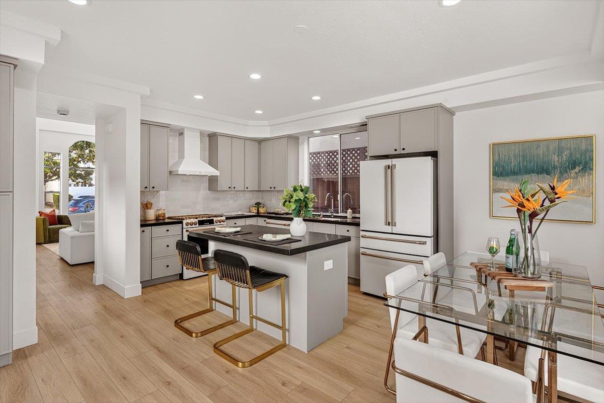 Detail Gallery Image 9 of 18 For 234 Houghton St, Mountain View,  CA 94041 - 2 Beds | 2/1 Baths