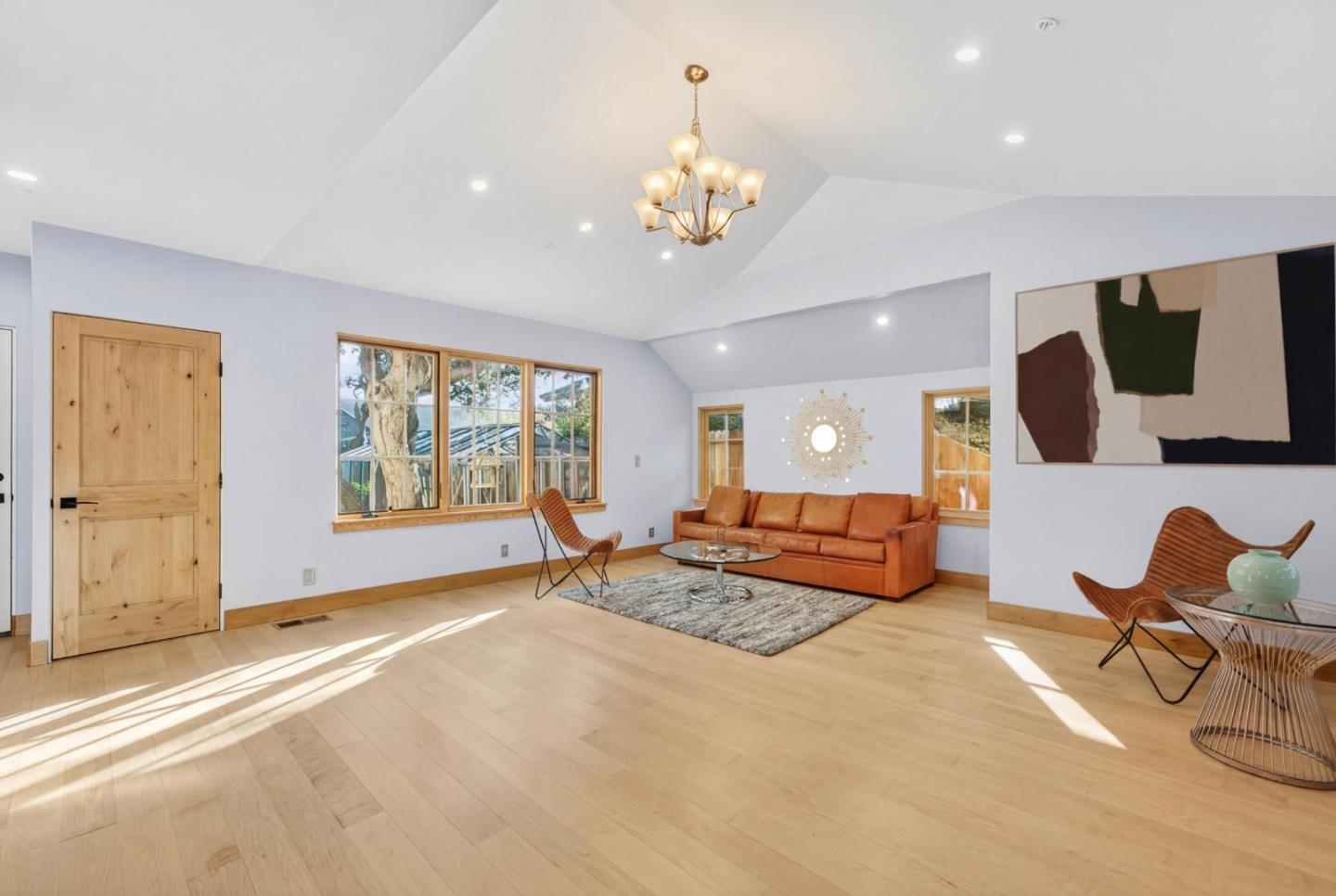 Detail Gallery Image 26 of 49 For 421 Eardley Ave, Pacific Grove,  CA 93950 - 2 Beds | 2 Baths