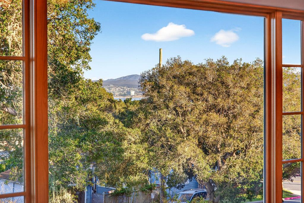 Detail Gallery Image 41 of 49 For 421 Eardley Ave, Pacific Grove,  CA 93950 - 2 Beds | 2 Baths