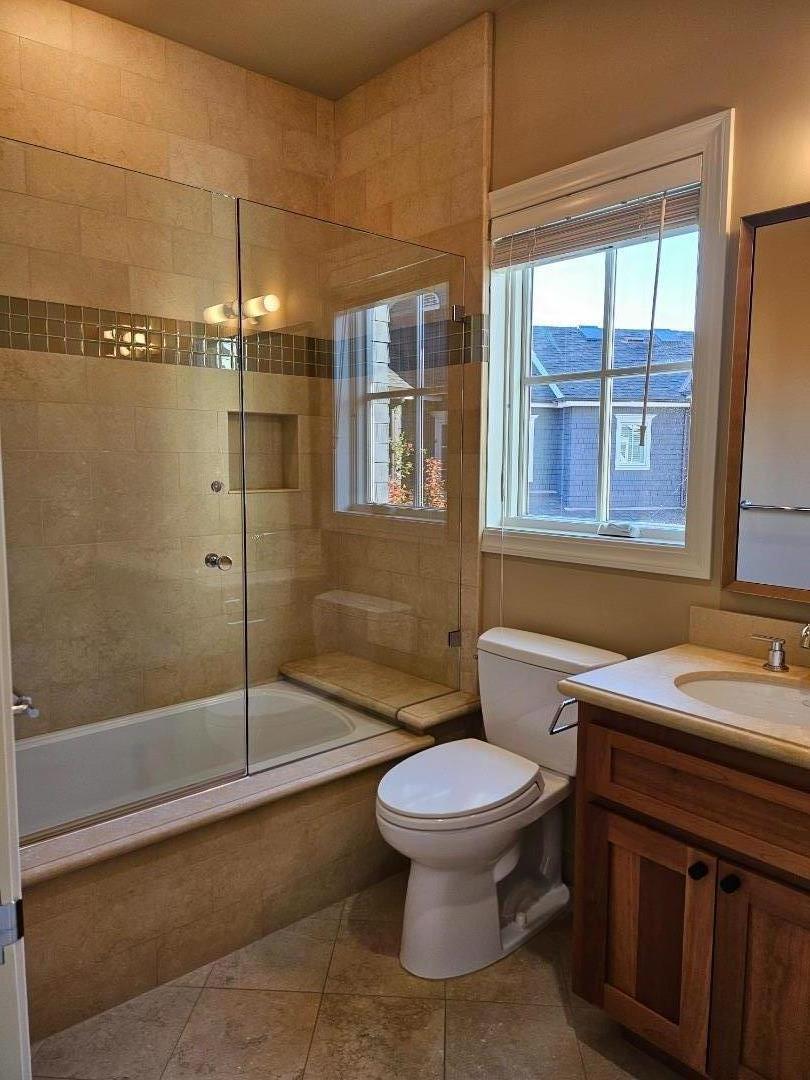 Detail Gallery Image 16 of 20 For 919 Fremont Place, Menlo Park,  CA 94025 - 3 Beds | 2/1 Baths