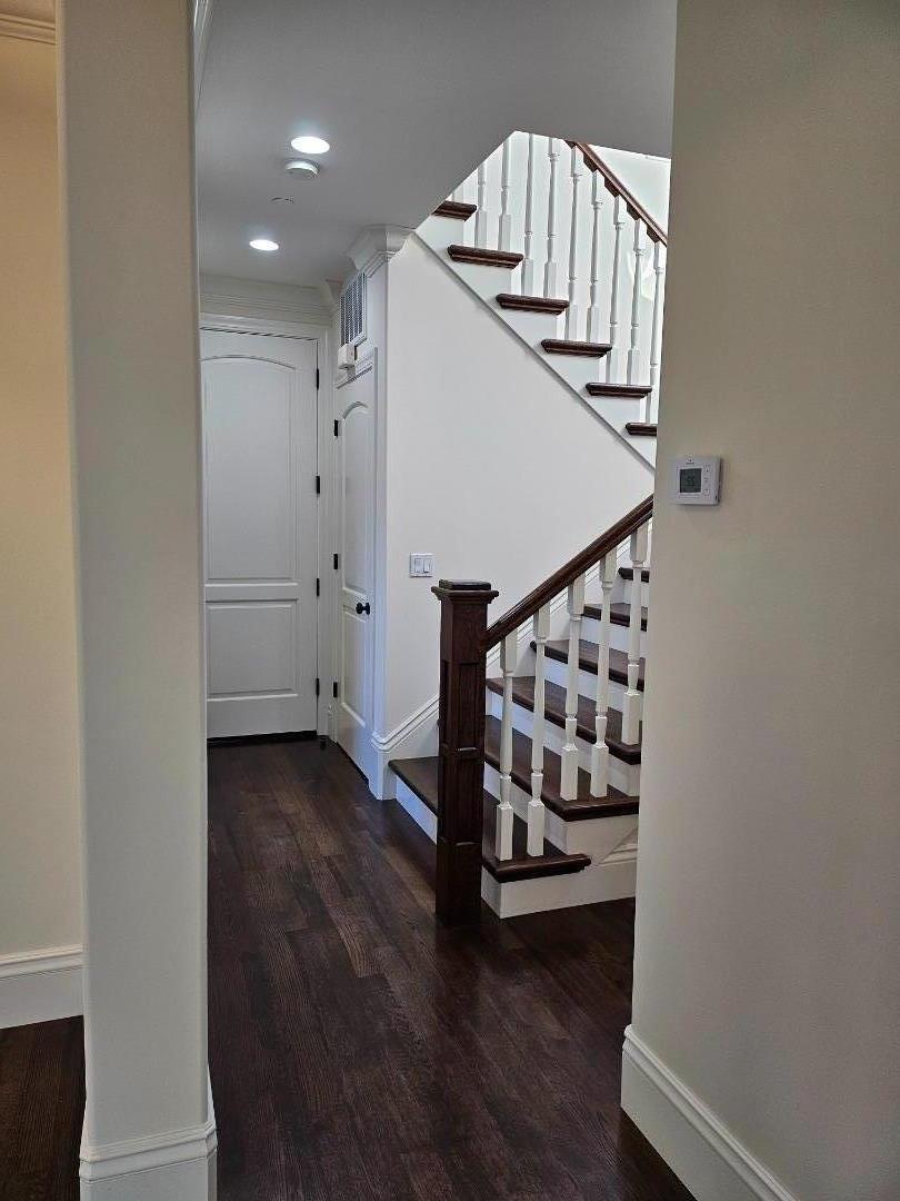 Detail Gallery Image 5 of 20 For 919 Fremont Place, Menlo Park,  CA 94025 - 3 Beds | 2/1 Baths