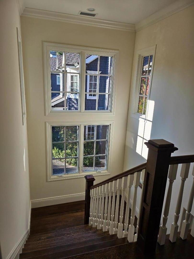 Detail Gallery Image 6 of 20 For 919 Fremont Place, Menlo Park,  CA 94025 - 3 Beds | 2/1 Baths