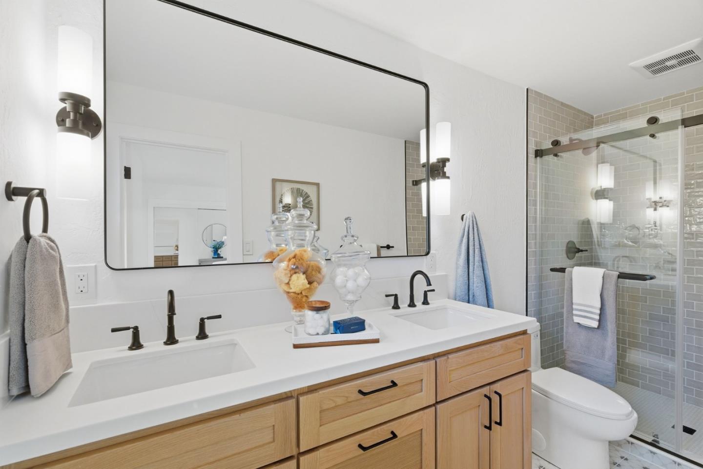 Detail Gallery Image 19 of 45 For 141 Fairmead Ln, Los Gatos,  CA 95032 - 4 Beds | 2/1 Baths