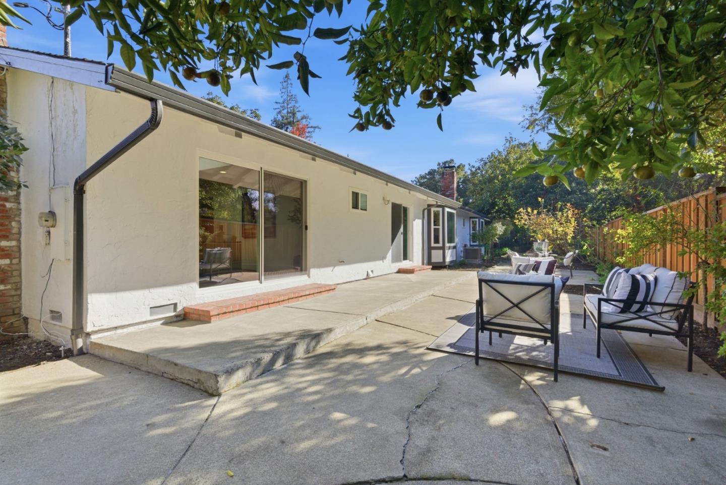 Detail Gallery Image 33 of 45 For 141 Fairmead Ln, Los Gatos,  CA 95032 - 4 Beds | 2/1 Baths